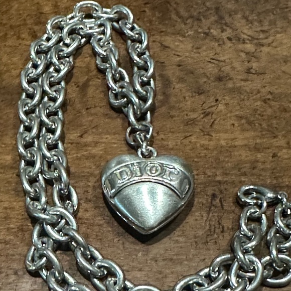 Dior Heart Necklace 💖 - Picture 1 of 5